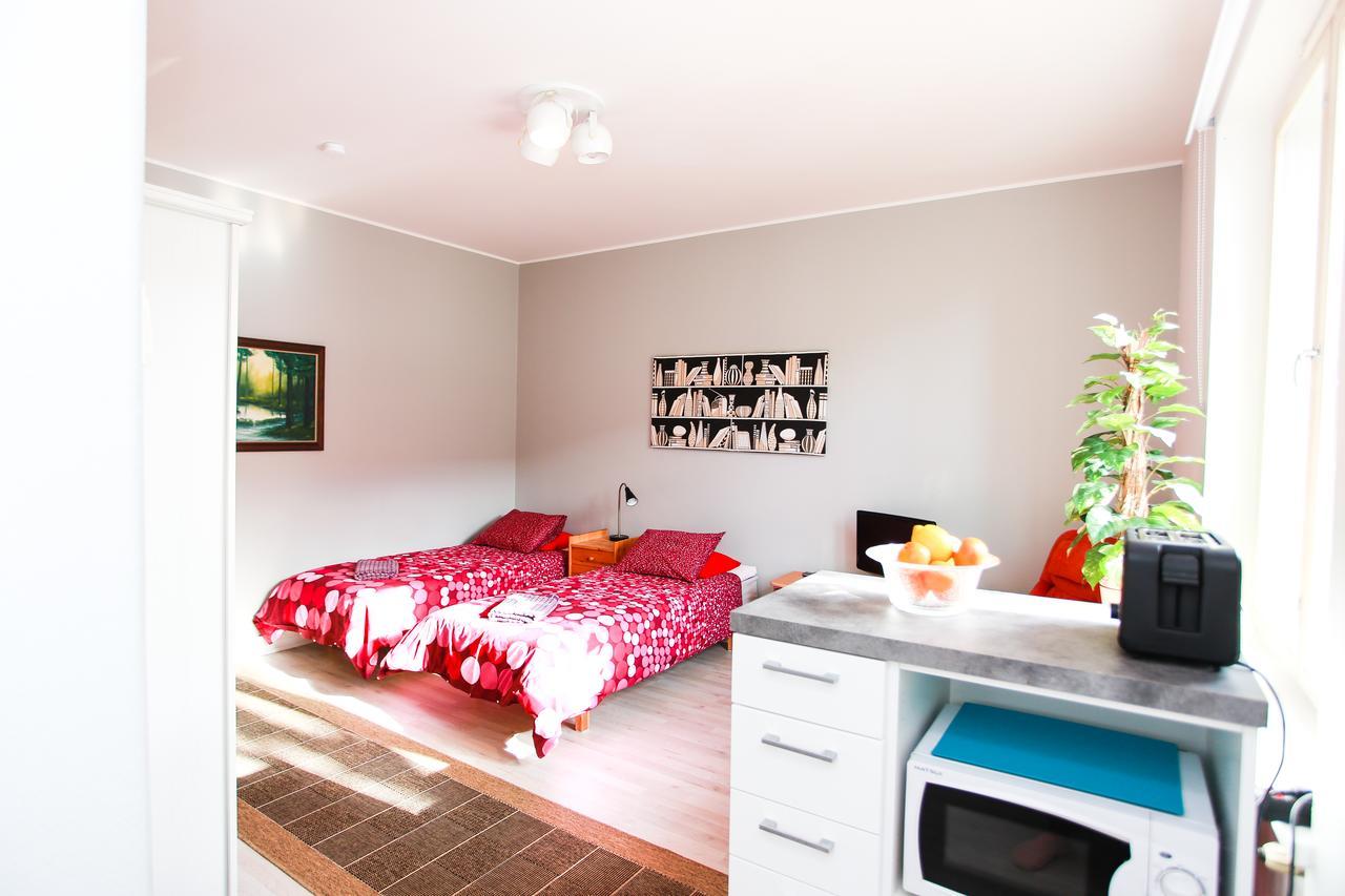 Cozy Studio Next To Bus Station Turku Exterior foto